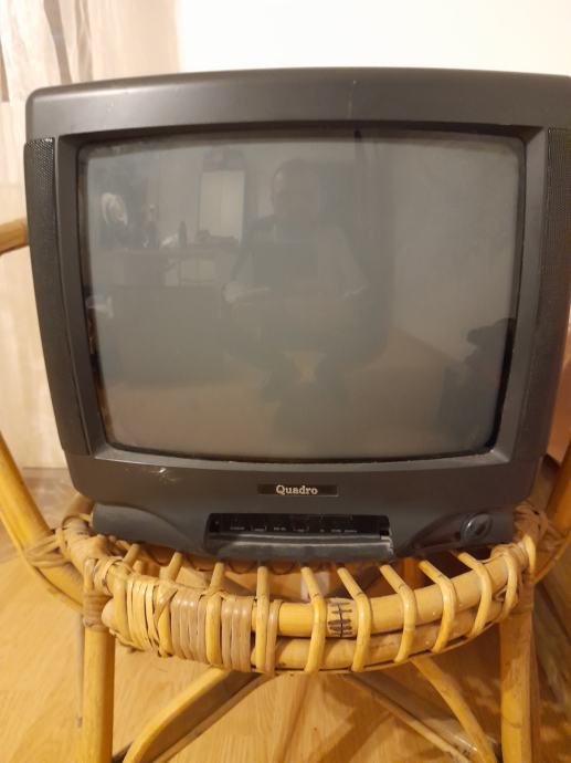 Philips mini tv crt samo 35cm.prodajem 10 e