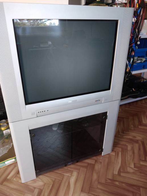 Tv crt 70cm