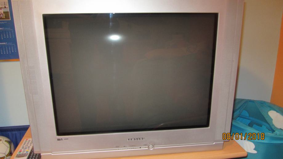 TV SAMSUNG 72 CM