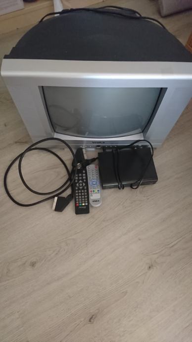 Vivax Tv 37 cm +digitalni prijemnik +scart cabel