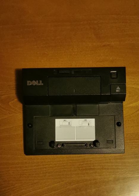 Dell dock stanica