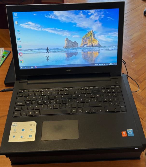 Dell Inspiron 3542