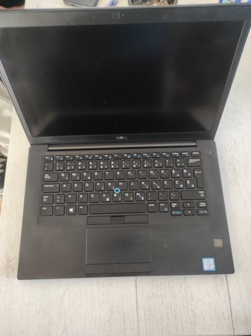 Dell Latitude 7490