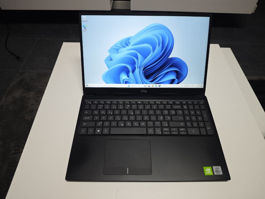 Dell Vostro 5590 (15.6" FHD,i7-10510U,16GB,SSD 512GB)