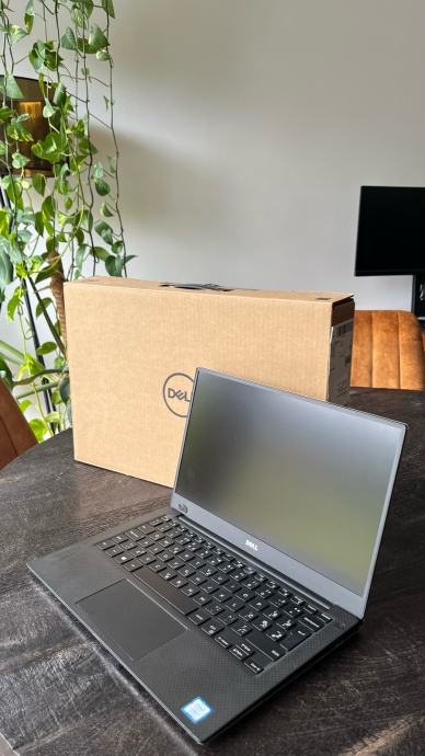 Dell XPS 13 9360 13.3″ – Intel i7