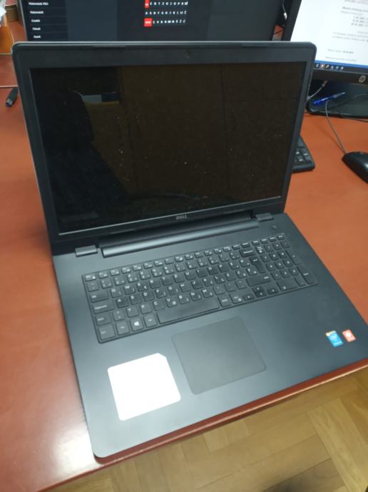 Laptop DELL Inspiron 17 5000 series
