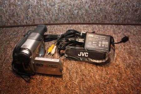 Jvc gr d23e подключение к компьютеру