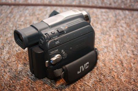 Jvc gr d23e подключение к компьютеру