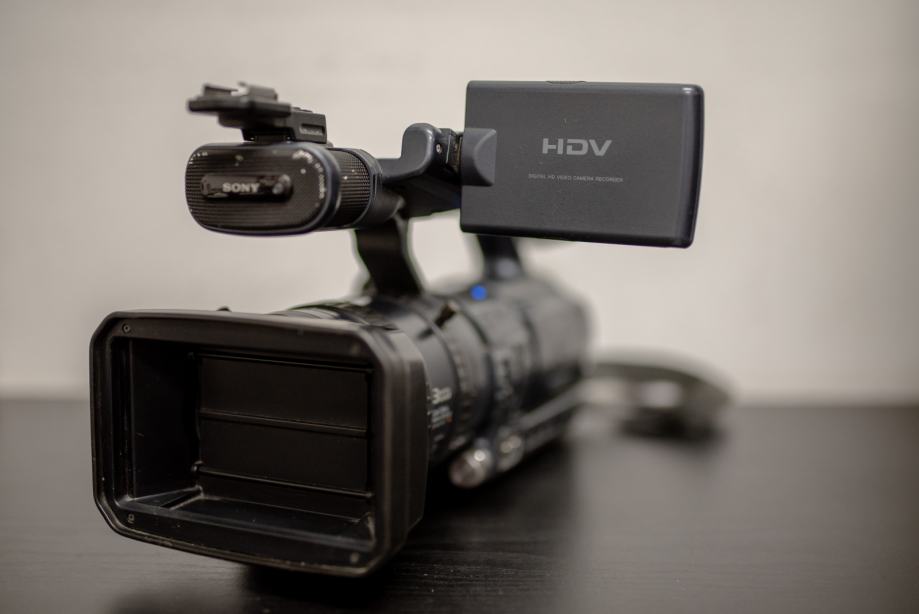 Sony HDR-FX1 3-CCD HDV