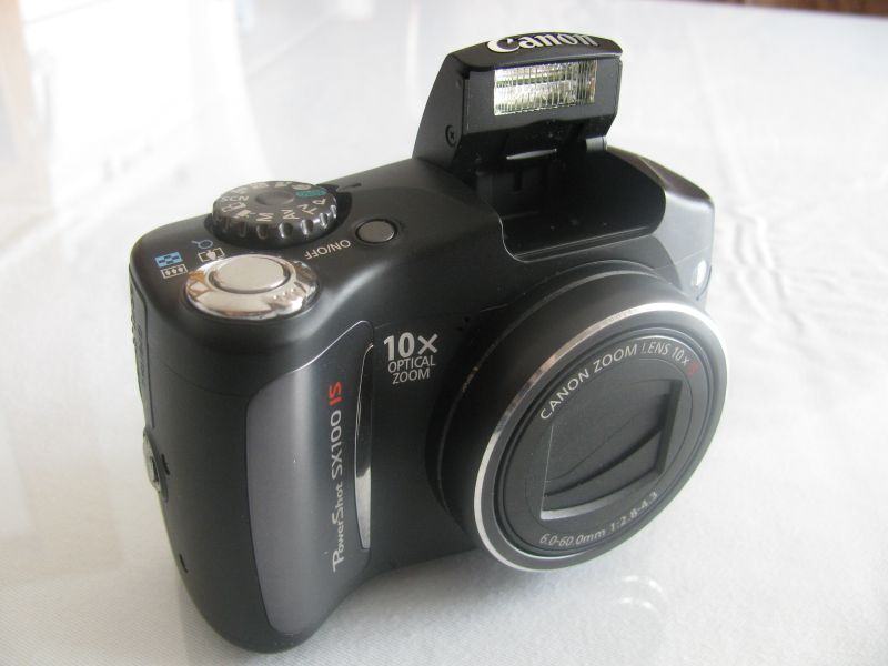 Canon PowerShot sx100 is