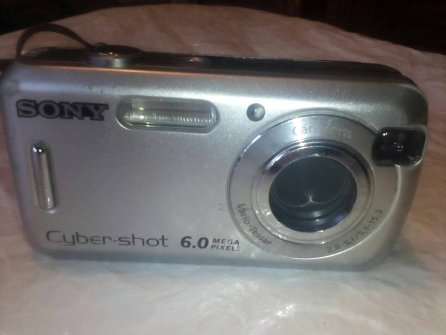 SONY DSC S-600