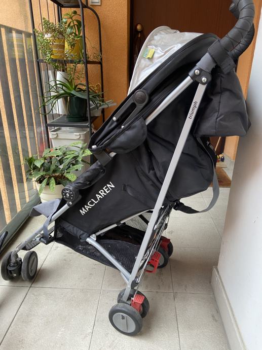 Maclaren kišobran kolica black/silver + zimski Maclaren footmuff