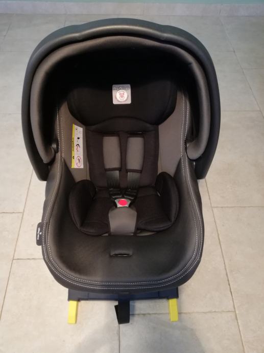 Автокресло peg perego isofix