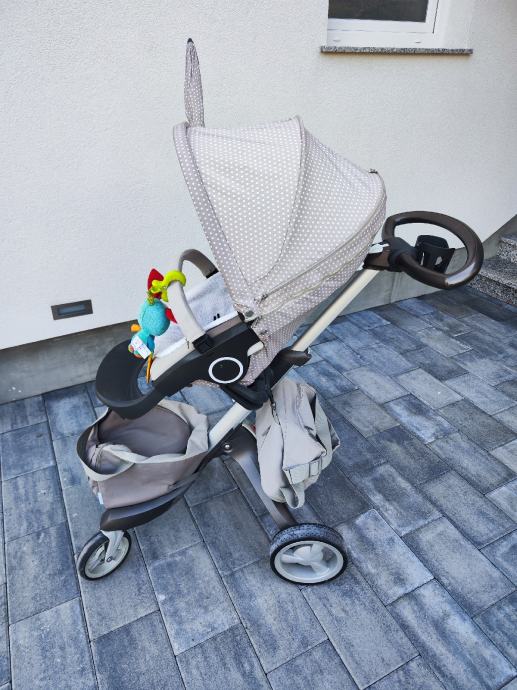 Stokke  Xplory dječja kolica 2u1  sa svom opremom