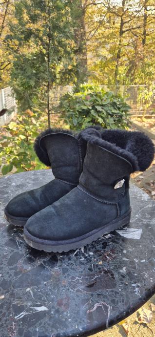 UGG br.37 originalne