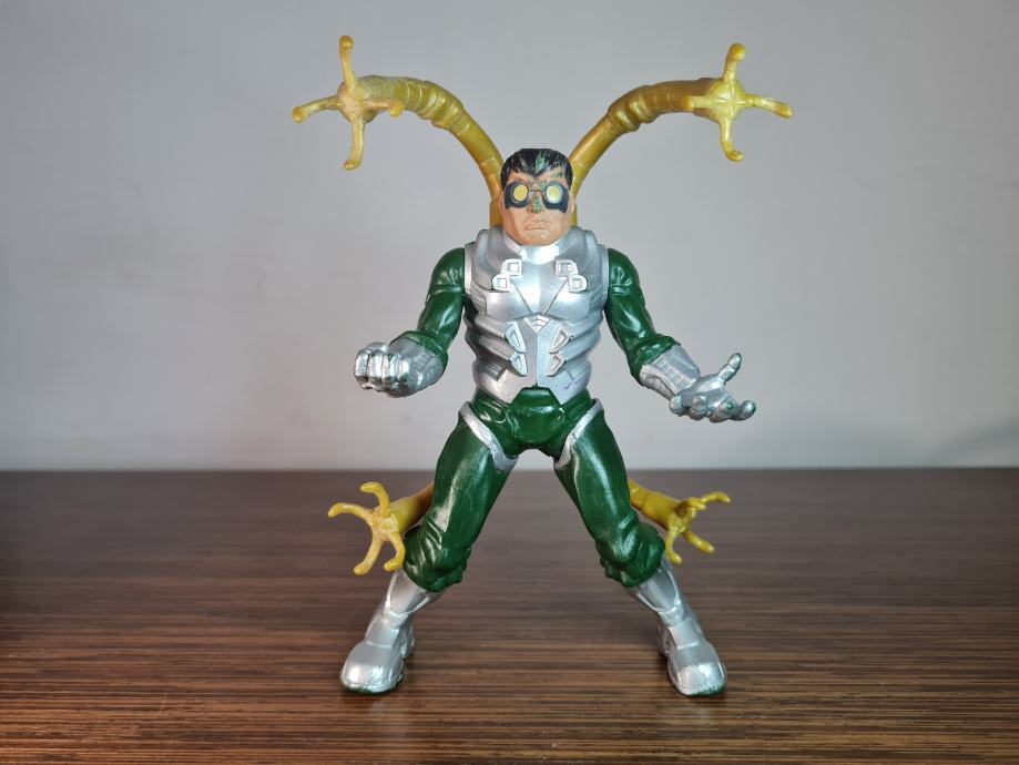 Doc Ock Spiderman negativac figura MARVEL