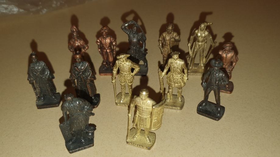 Vintage metalne Kinder figurice Scame