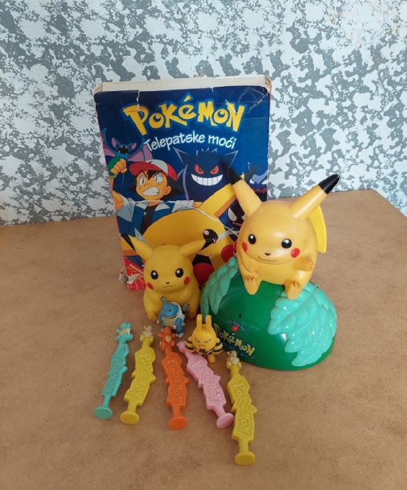 Pokemon lot Pikachu