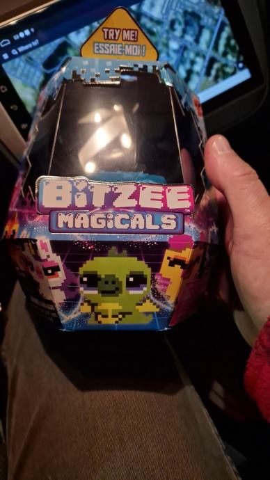 Bitzee  MAGICALS