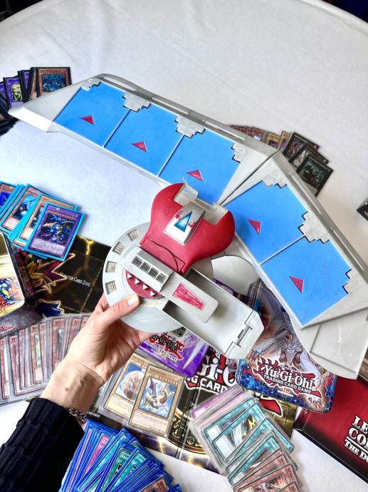 Originalan YU-GI-OH! Duel Disk