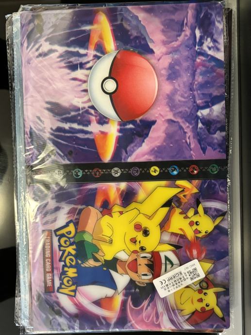 POKEMON ALBUM ZA KARTE-240 kom.  MJESTA ZA STAVIT KARTE