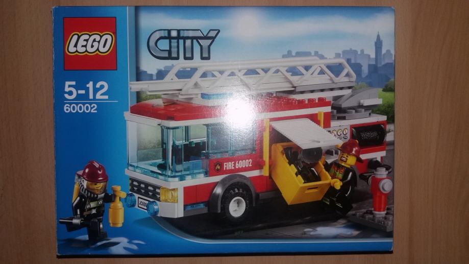 *** LEGO City 60002 - Vatrogasni kamion ***