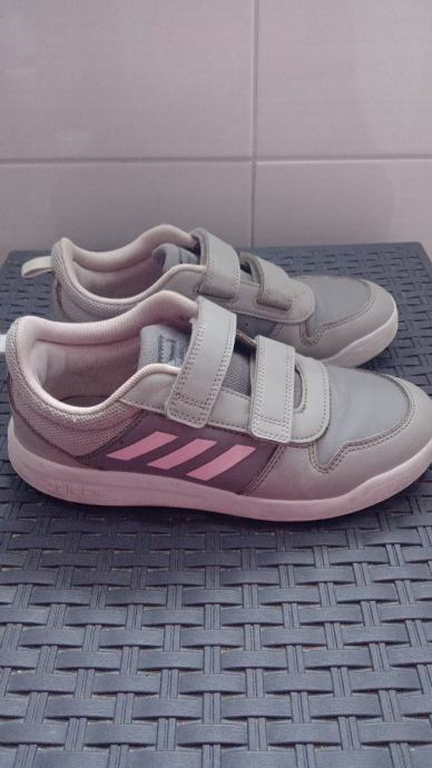 Adidas tenisice 35