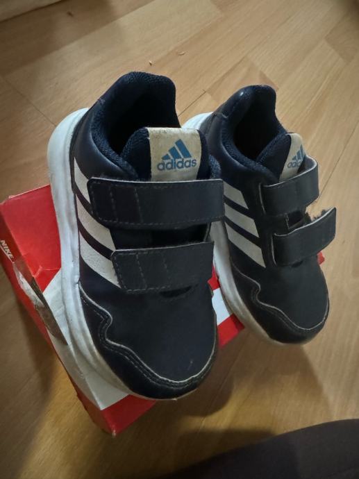 Adidas tenisice