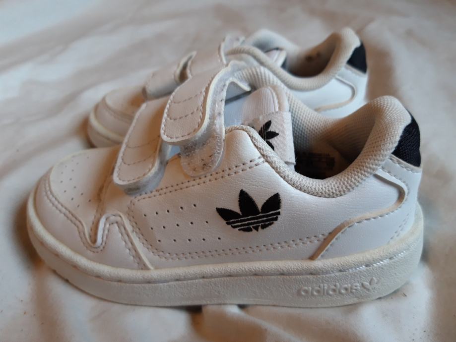 Dječje (24) tenisice adidas retro