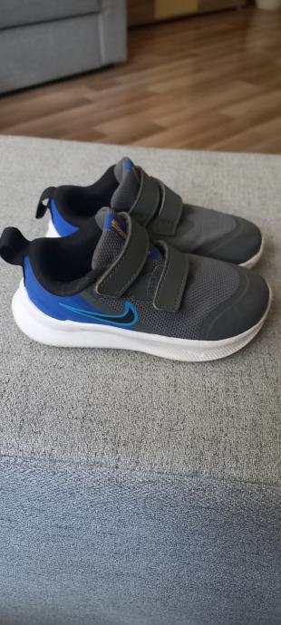 Nove Nike tenisice br. 23,5