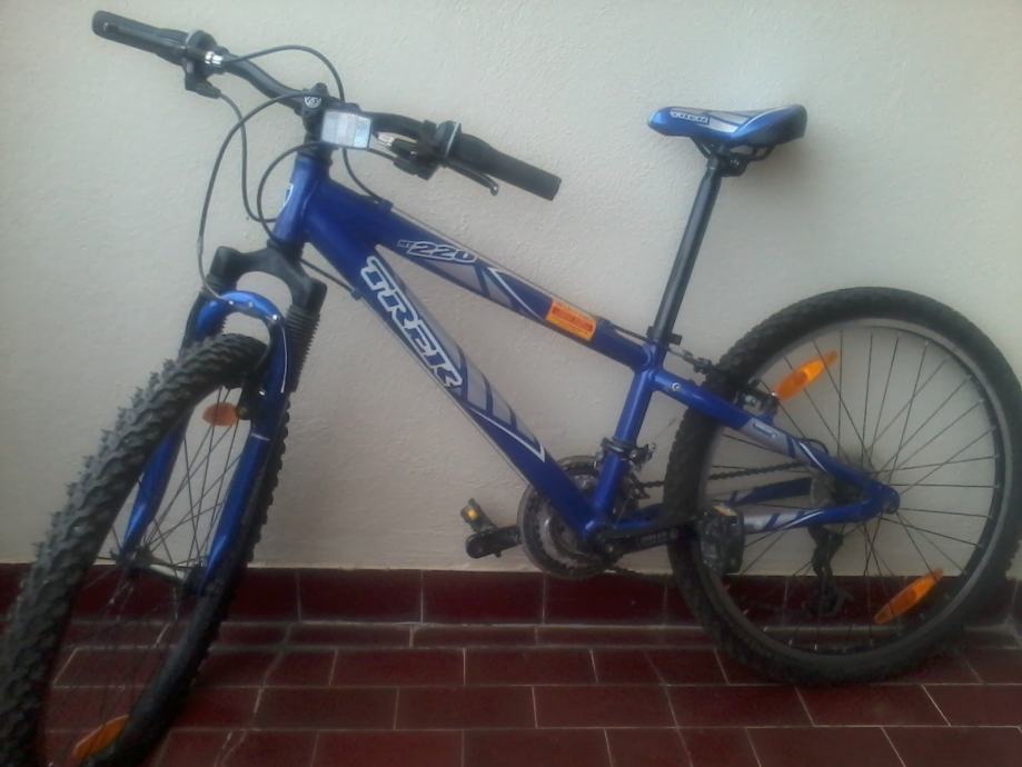 Trek 220 cheap 24