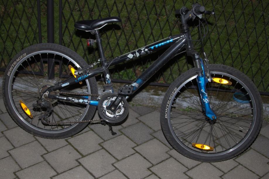 trek mt 220 mountain bike