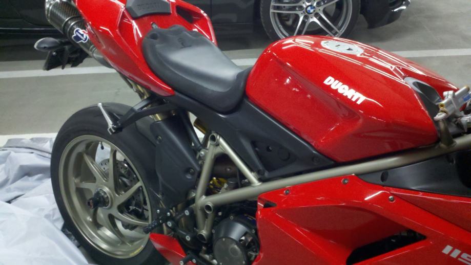 Ducati Superpole sjedalo