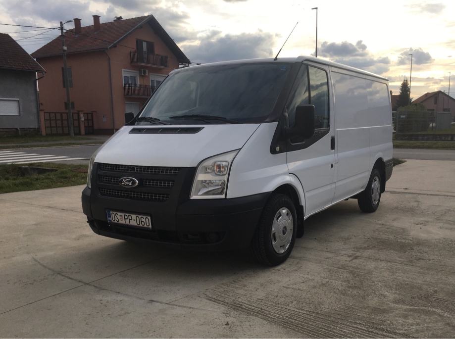 Ford transit 100t260