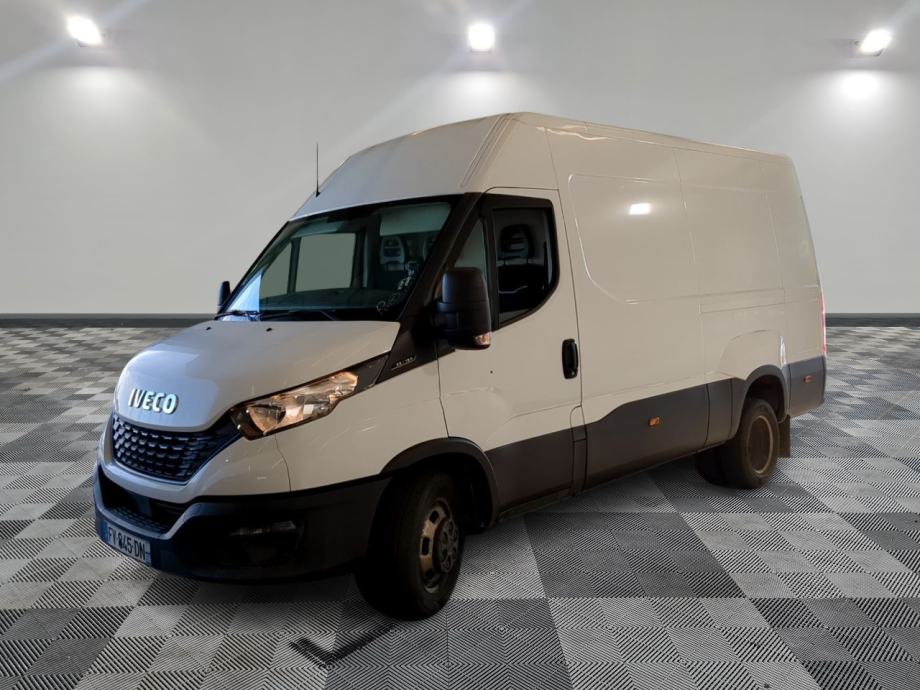 IVECO DAILY FOURGON, 2020 god.