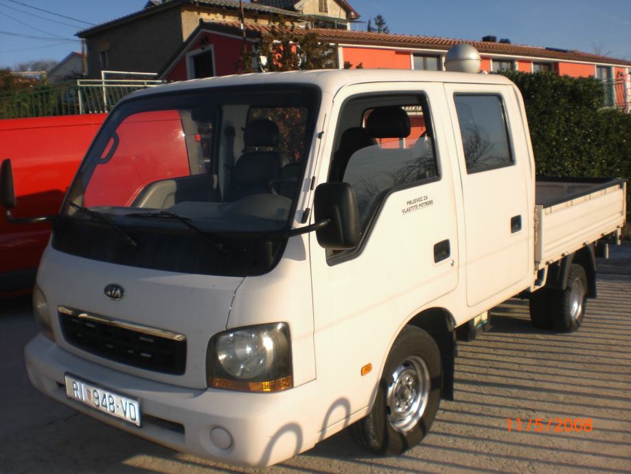 Kia k 2700