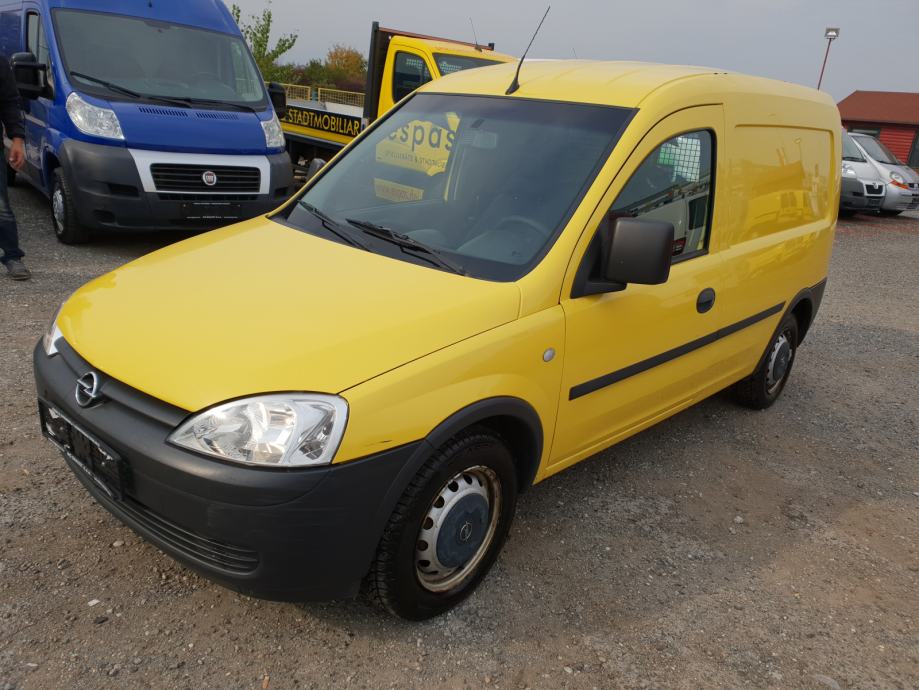 2010 opel combo