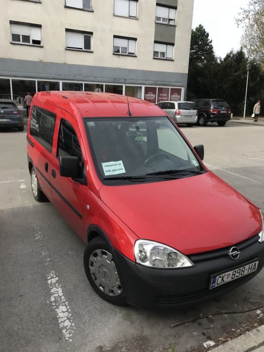 2010 opel combo