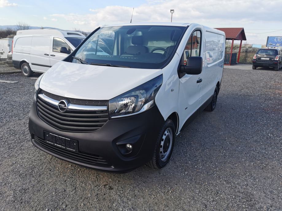 Opel vivaro 2017