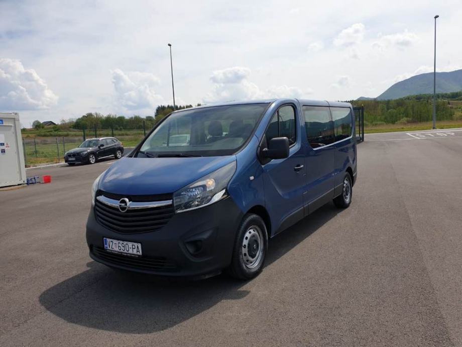 Opel vivaro 2017