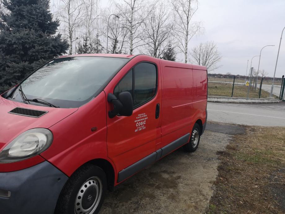 Opel vivaro 2003