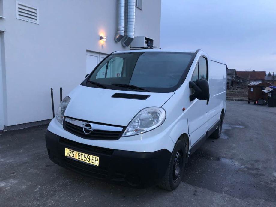 Opel vivaro 2008