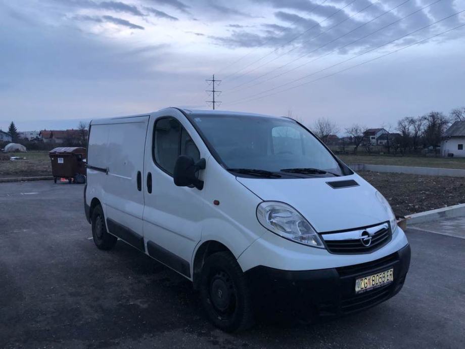 Opel vivaro 2008