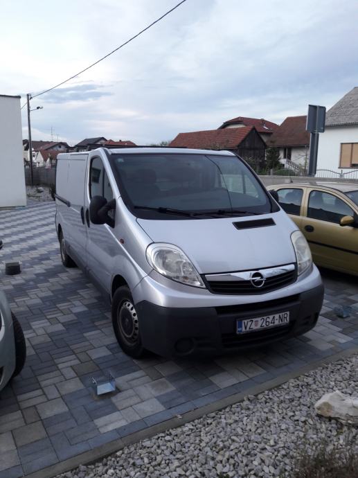 Opel vivaro 2008