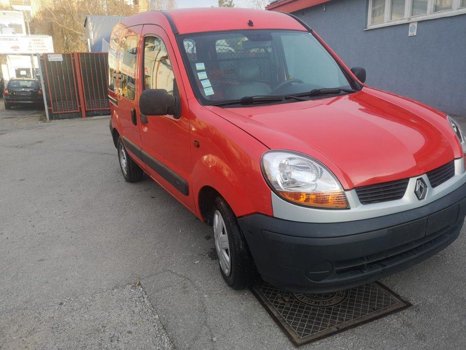 Renault kangoo 2005 год