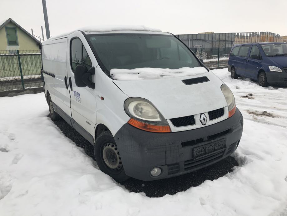 Renault trafic 2003