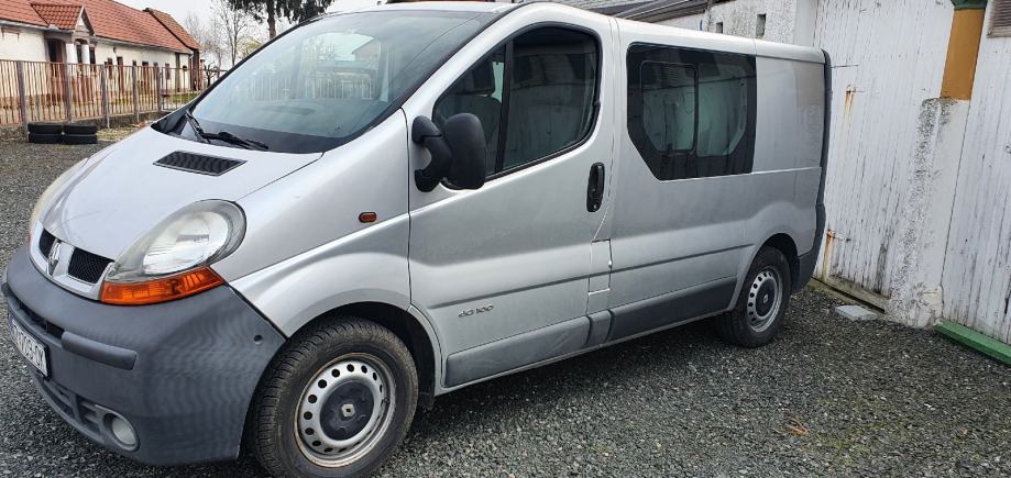 Renault trafic 2003