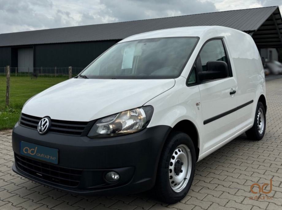 VW Caddy 1.6 TDI KLIMA • MAGLENKE • AUTOKREDIT, 2013 god.