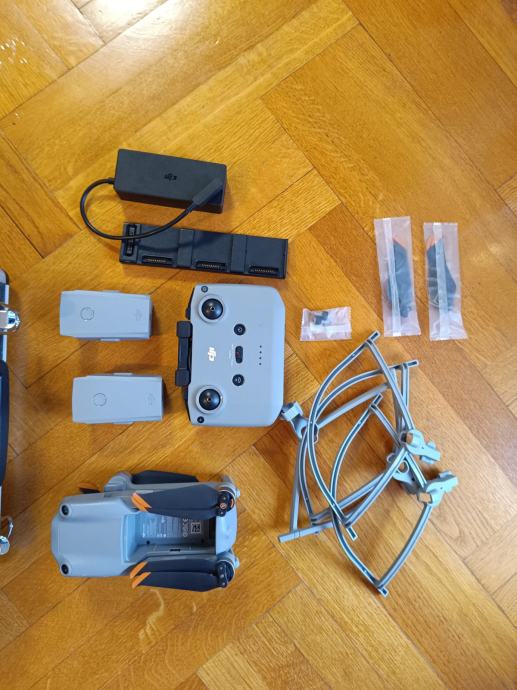 DJI Air 2s Fly More Combo - 2 baterije