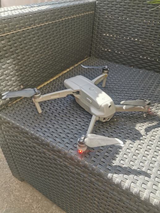 DJI MAVIC AIR 2 neispravan